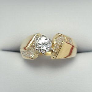 14K Yellow Gold Diamond Ring - 0.62ct Round | 0.60ct Side Diamonds